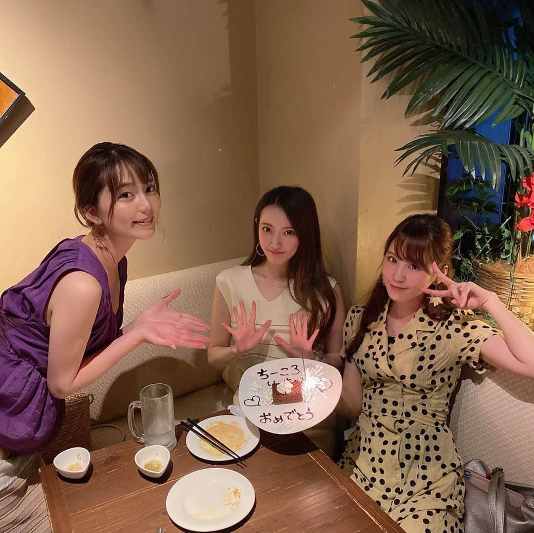 堀尾実咲のインスタグラム：「ちーころとりっちゃんの㊗️RIZINガール会してきたよ☺️✨  ・ ・ 試合観に行けるといいな☺️💖  本当にお疲れさまです✨✨」