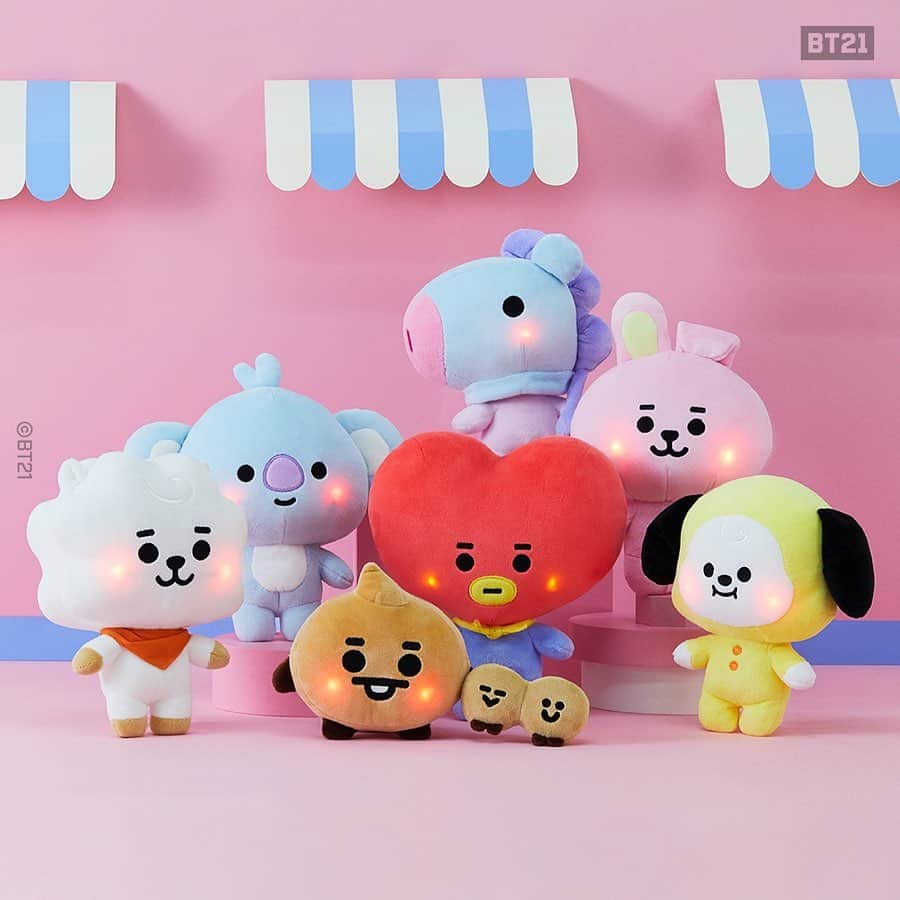 BT21 Stars of tomorrow, UNIVERSTAR!さんのインスタグラム写真 - (BT21 Stars of tomorrow, UNIVERSTAR!Instagram)「Glowing red with love. 😊 BT21 BABY Lighting Doll ⠀ Press their chest to make them blush, bop their nose to get them to blip! ⠀ [Global] Only Today at LINE FRIENDS COLLECTION 👉Link in bio ⠀ [Korea] Shop now 👉Link in bio ⠀ #BT21 #BT21BABY #LigthingDoll #StandingDoll #FaceBagCharmDoll #FriendshipGift」8月3日 11時03分 - bt21_official