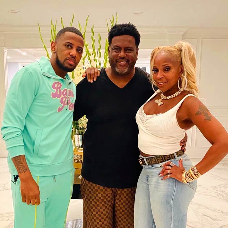 ファボラスのインスタグラム：「Family Affair 🎈 @donpoohmusic @therealmaryjblige   #DonPoohBdayAtTheHouse」
