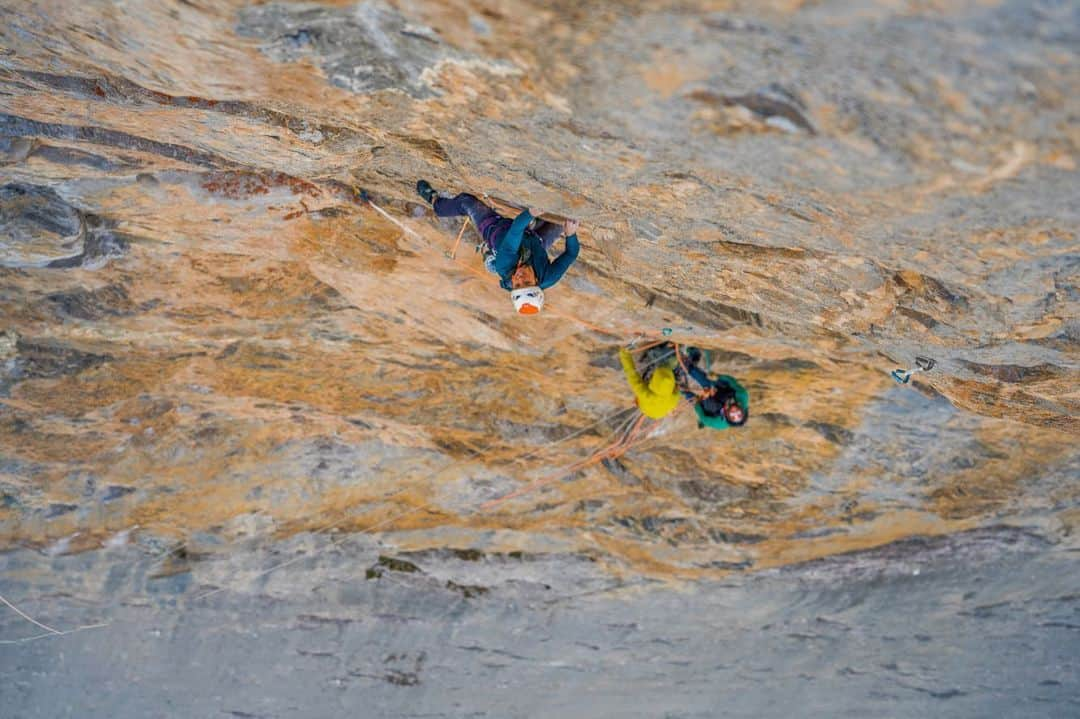 ニナ・カプレツさんのインスタグラム写真 - (ニナ・カプレツInstagram)「Well done @rogerschaeli for sending “merci la vie” at the Eiger North face! While I was still occupied in the Rätikon, Roger had some good weather windows for cleaning and working on the route we opened last summer. Roger is super keen to go back with me in August. Can’t wait to hopefully free that route as well and to establish a good topo for all of you! We’re going to film again with @mountainfeeling   Eiger, see you soon!!!!! 📸 @mountainfeeling   @arcteryx @petzl_official #petzlteam @scarpaspa @msr_gear @lyofood @totemmt」8月3日 18時16分 - ninacaprez