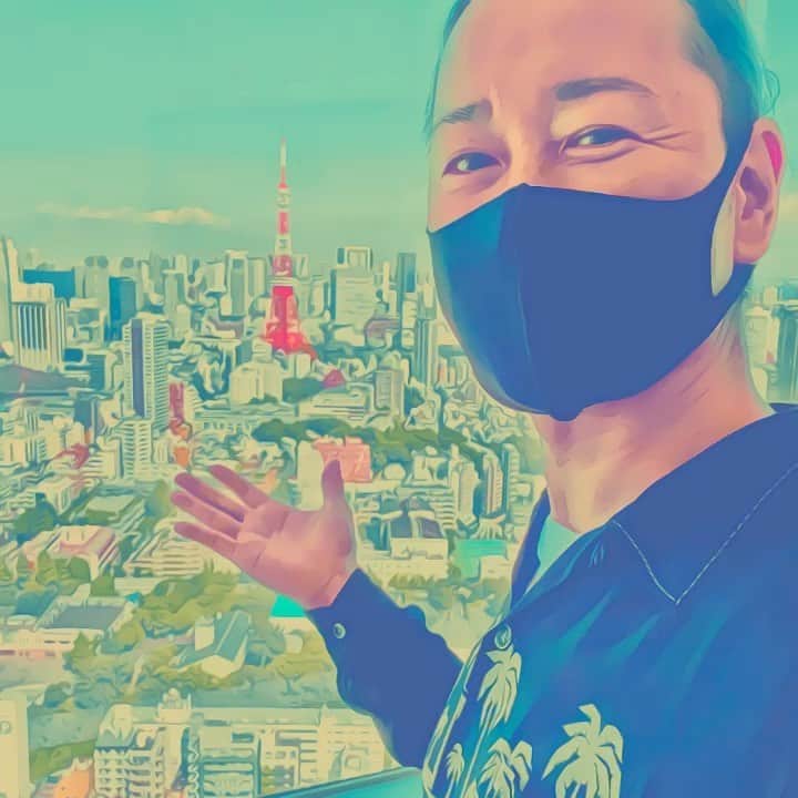 のインスタグラム：「J-WAVE GROOVE LINE この後、16時半からスタートです。 メールテーマ自分を解放できること、 皆さんメールお待ちしています。　 18時からは @pascalmariedesmarais_pmd  マリエちゃん登場！  #jwave #813jwave  #grooveline #djdragon #キリン1番しぼり」