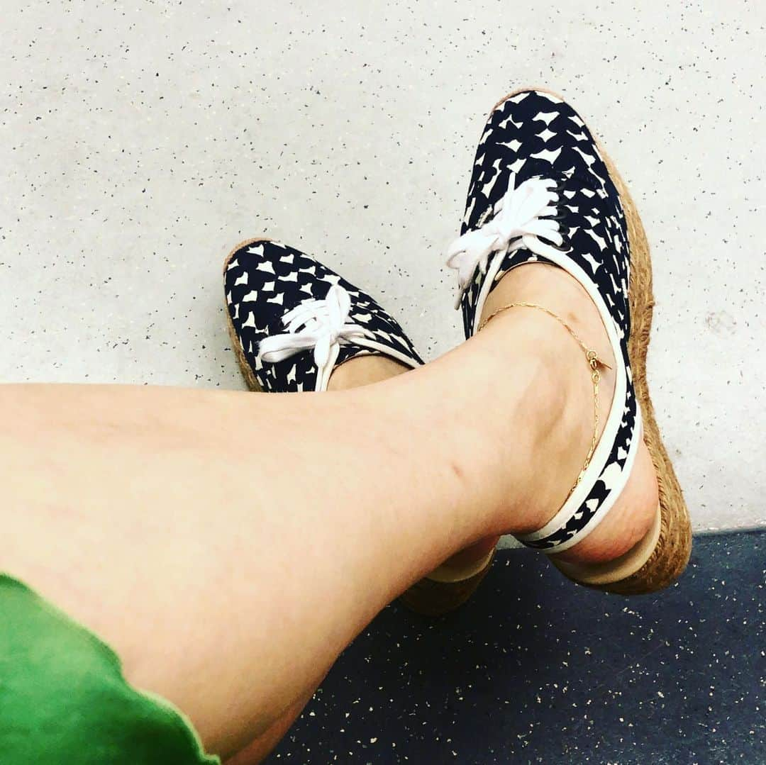 阿部洋子さんのインスタグラム写真 - (阿部洋子Instagram)「👟👞👢👡👠 #今日の靴  超久々にはいてみた。 #stellamccartney  #heart  #espadrilles   #shose #shoselover #shoseaddict #shoseoftheday #shosestagram #sotd #ootd」8月3日 15時40分 - hirocoring