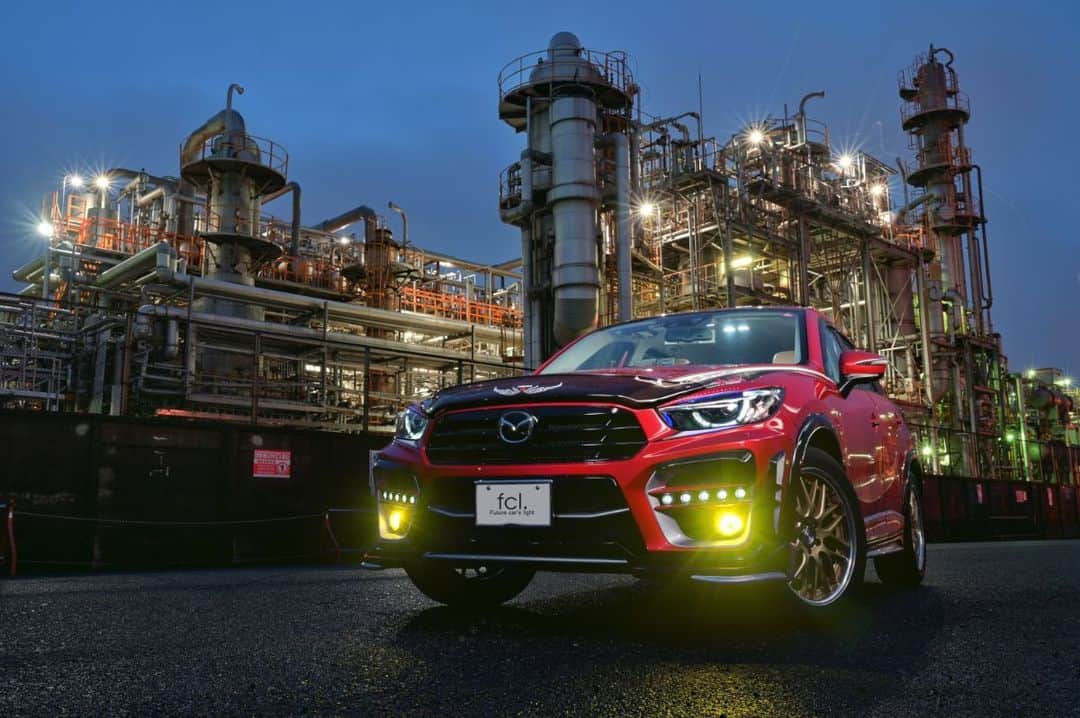 fcl.(エフシーエル)さんのインスタグラム写真 - (fcl.(エフシーエル)Instagram)「.⁣ *********************⁣⁣ Owner様&車種⁣⁣ *********************⁣⁣ 📸Taitan Niku様(@taitanniku)⁣ #マツダ #CX5 H.27年式 #KE2FW⁣ .⁣ *********************⁣ 取り付け商品⁣ *********************⁣ フォグランプ⁣ #fclカラーチェンジLEDバルブ⁣ .⁣ ルームランプ⁣ #fclルームランプ CX-5専用⁣ ⁣ .⁣ *********************⁣ Owner様コメント⁣ *********************⁣ 今回はイエローから光る⁣ カラーチェンジフォグ専用LEDバルブを装着してみました⁣ イエローとホワイトに変更出来るフォグです。⁣ .⁣ 夜の徘徊撮影で イエローばかり使ってるので⁣ 有難い設定のフォグに出逢えました⁣  撮影が楽しく成りそうです。⁣ しかも お世辞抜きで明るいから実用的!⁣ .⁣ .⁣ .⁣ .⁣ .⁣ #fcl⁣ #エフシーエル⁣ #車のある風景⁣ #愛車のある風景⁣ #車撮影⁣ #車好き⁣ #車好きと繋がりたい⁣ #車好きな人と繋がりたい⁣ #車の写真が好きな人と繋がりたい⁣ #愛車撮影⁣ #車のある生活⁣ #愛車自慢⁣ #愛車紹介⁣ #ドライブ好きな人と繋がりたい⁣ #愛車エアオフミ⁣ #愛car部⁣ #mazdacx5⁣ #cx5⁣ #mazdalife⁣ #mazdalove⁣ #club_cx5_japan⁣ #川崎工場夜景⁣ #cx5Ke⁣ #mazdagram⁣ #マツダcx5」8月3日 16時16分 - fcl_ledhid