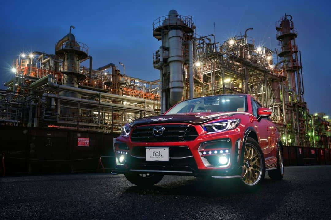 fcl.(エフシーエル)さんのインスタグラム写真 - (fcl.(エフシーエル)Instagram)「.⁣ *********************⁣⁣ Owner様&車種⁣⁣ *********************⁣⁣ 📸Taitan Niku様(@taitanniku)⁣ #マツダ #CX5 H.27年式 #KE2FW⁣ .⁣ *********************⁣ 取り付け商品⁣ *********************⁣ フォグランプ⁣ #fclカラーチェンジLEDバルブ⁣ .⁣ ルームランプ⁣ #fclルームランプ CX-5専用⁣ ⁣ .⁣ *********************⁣ Owner様コメント⁣ *********************⁣ 今回はイエローから光る⁣ カラーチェンジフォグ専用LEDバルブを装着してみました⁣ イエローとホワイトに変更出来るフォグです。⁣ .⁣ 夜の徘徊撮影で イエローばかり使ってるので⁣ 有難い設定のフォグに出逢えました⁣  撮影が楽しく成りそうです。⁣ しかも お世辞抜きで明るいから実用的!⁣ .⁣ .⁣ .⁣ .⁣ .⁣ #fcl⁣ #エフシーエル⁣ #車のある風景⁣ #愛車のある風景⁣ #車撮影⁣ #車好き⁣ #車好きと繋がりたい⁣ #車好きな人と繋がりたい⁣ #車の写真が好きな人と繋がりたい⁣ #愛車撮影⁣ #車のある生活⁣ #愛車自慢⁣ #愛車紹介⁣ #ドライブ好きな人と繋がりたい⁣ #愛車エアオフミ⁣ #愛car部⁣ #mazdacx5⁣ #cx5⁣ #mazdalife⁣ #mazdalove⁣ #club_cx5_japan⁣ #川崎工場夜景⁣ #cx5Ke⁣ #mazdagram⁣ #マツダcx5」8月3日 16時16分 - fcl_ledhid