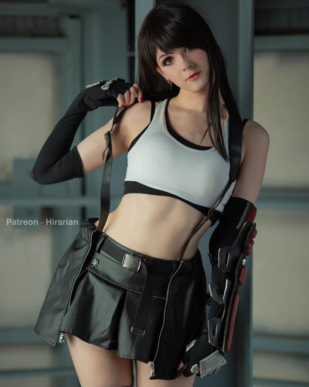 Hirari Ann（ヒラリー アン）さんのインスタグラム写真 - (Hirari Ann（ヒラリー アン）Instagram)「What is your favorite game genre? 🎮  I have always loved rhythm games and RPGs 🥰   💕 Unlock all tifa photos on patr30n ❤️💕」8月4日 2時00分 - hirariann