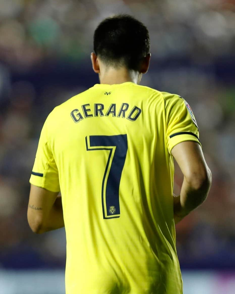 LFPさんのインスタグラム写真 - (LFPInstagram)「💛7️⃣⚽️ • #GerardMoreno #Villarreal #LaLiga #LaLigaSantander #Football」8月3日 18時31分 - laliga