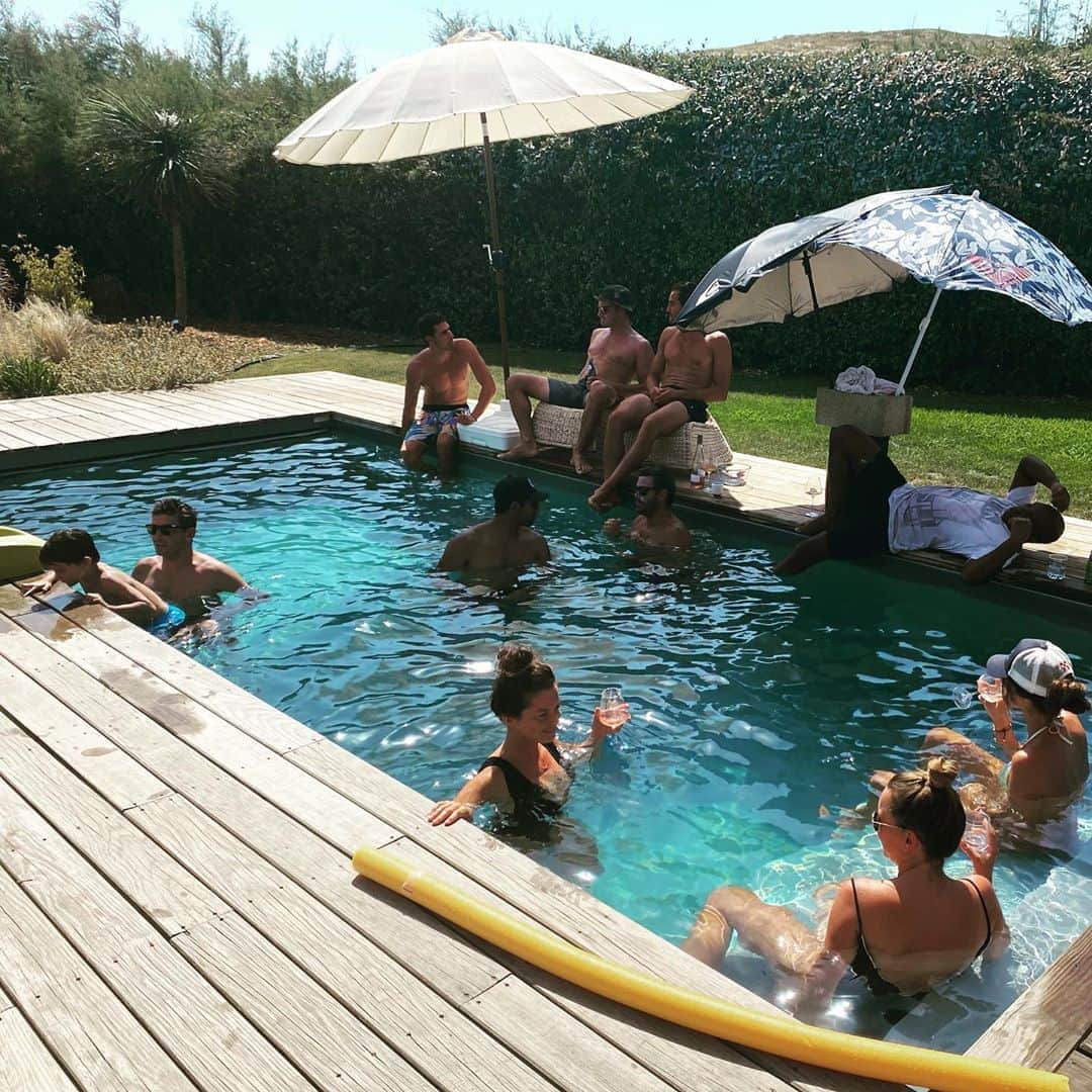 ジェレミー・フローレスさんのインスタグラム写真 - (ジェレミー・フローレスInstagram)「40 degrés en famille // 40 degrees with the fam ☀️#Hossegor #Canicule #Summer」8月3日 18時56分 - floresjeremy