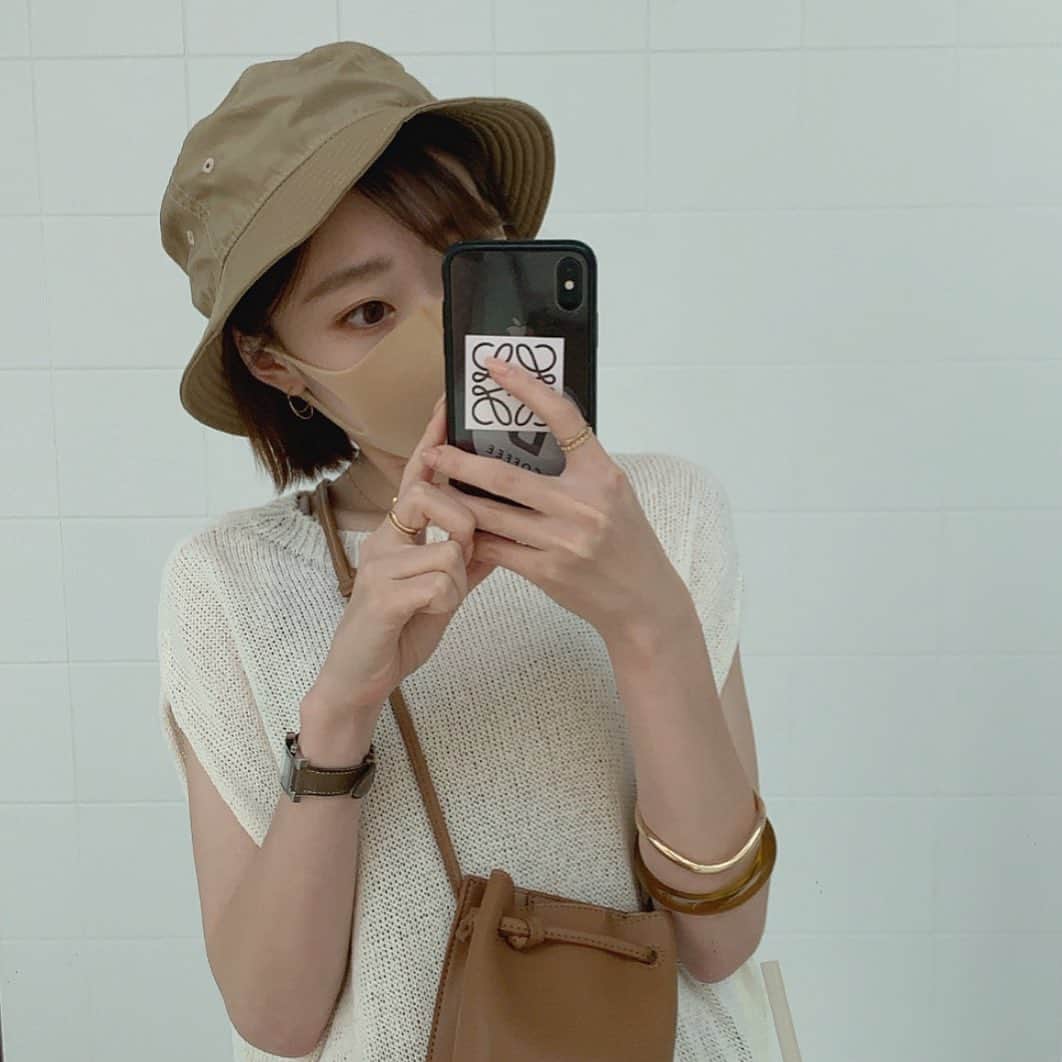 ukapiのインスタグラム：「⠀ ⠀ #バケットハット　でびゅ✌️ ⠀ ⠀ #unitedarrows  #slobeiena#スローブイエナ #plage#プラージュ #マスク」