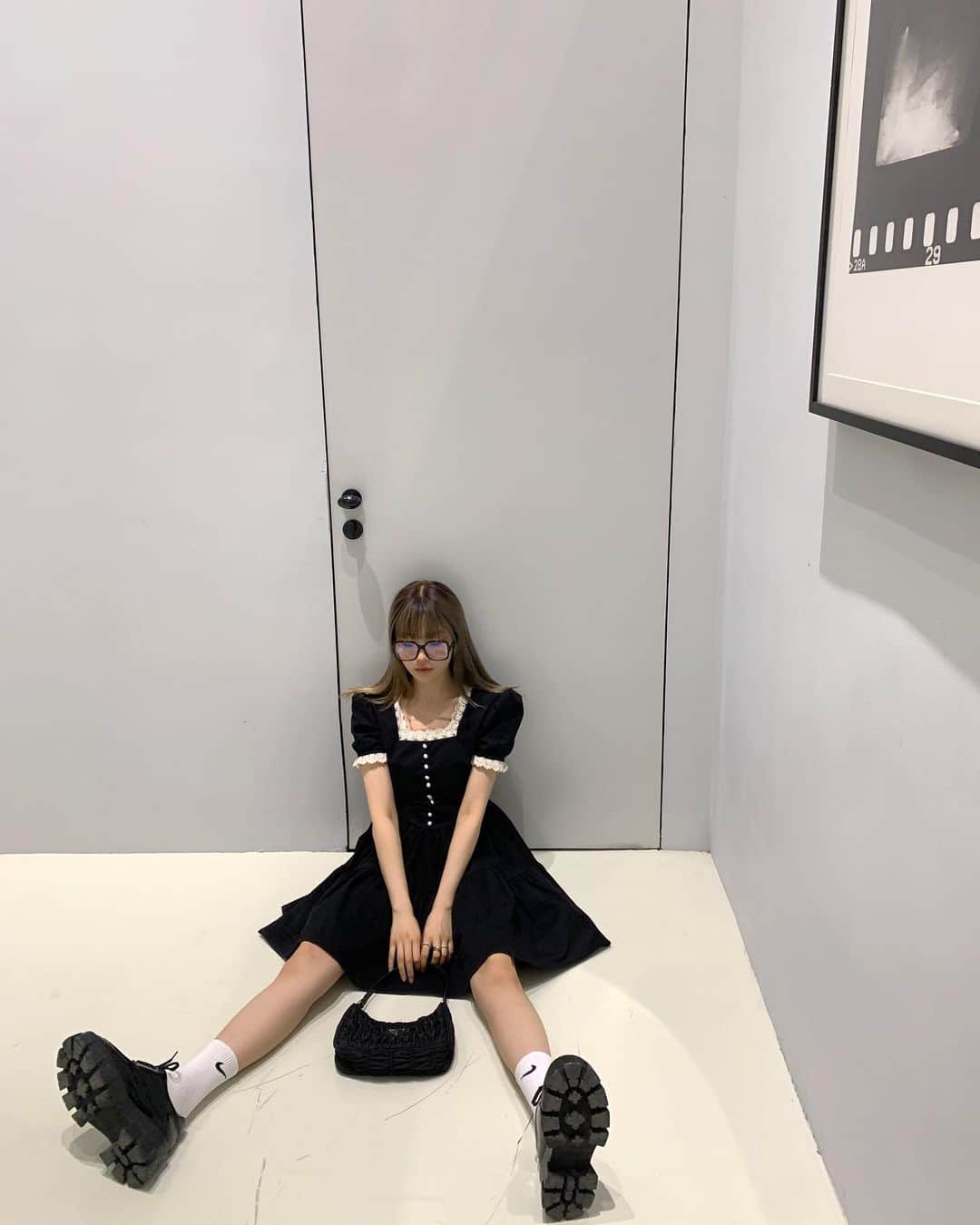 チン・インヒのインスタグラム：「@deertrip_official  deertrip girl 👸🏻」