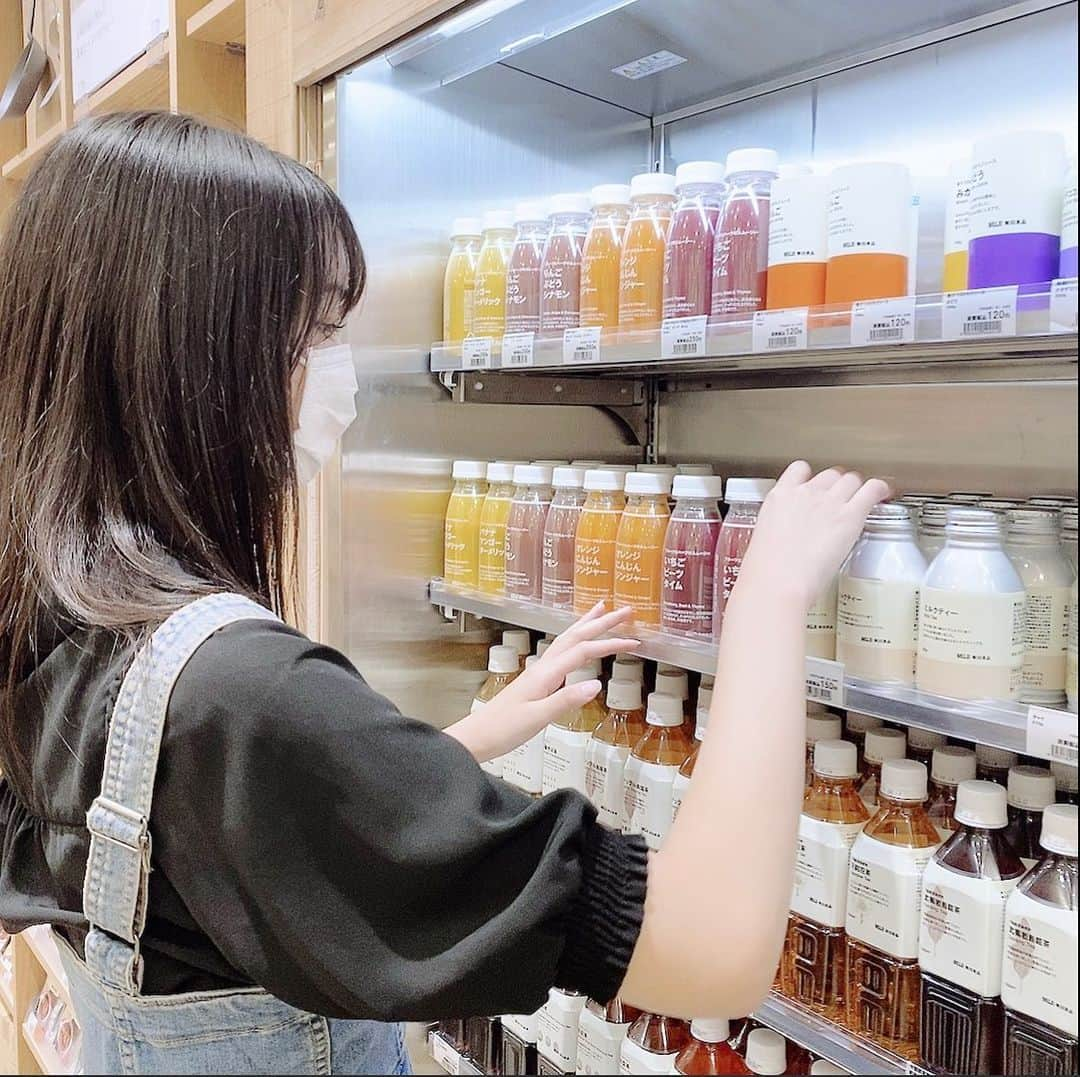 組橋星奈さんのインスタグラム写真 - (組橋星奈Instagram)「・ ・ 無印でお買い物！ ・ 無印って全部オシャレだよね〜🤤 とくに私は無印の文房具が好き！ ・ ・ ・ ・  #組橋星奈   #ニコラ  #無印良品  #」8月3日 19時40分 - sena_kumihashi0716