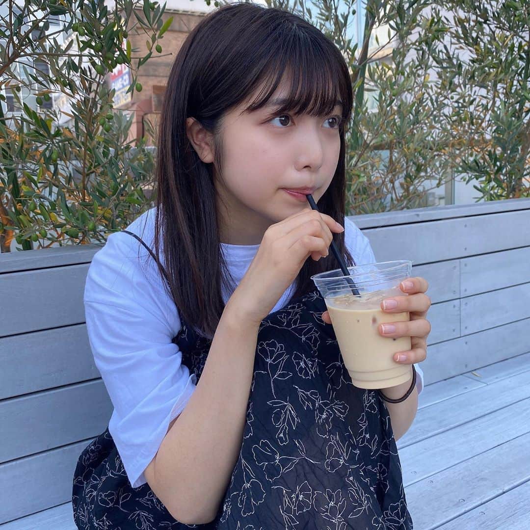吉田莉桜さんのインスタグラム写真 - (吉田莉桜Instagram)「初めてのカフェ巡り🥰 #カフェ #カフェ巡り #初カフェデビュー」8月3日 20時30分 - yoshida_rio_official