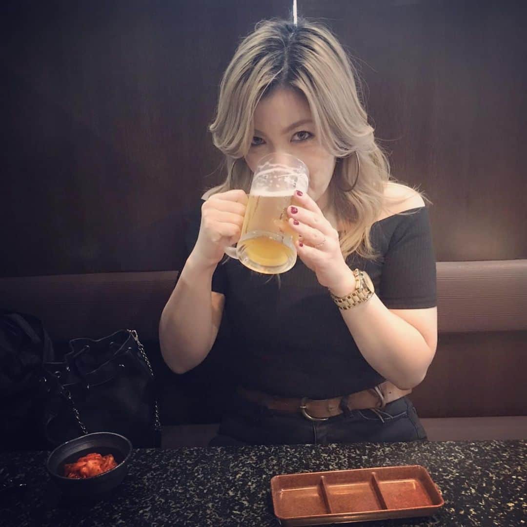 西国原礼子さんのインスタグラム写真 - (西国原礼子Instagram)「🍻 久々にビール飲んだ🍺 うまいねービールはよ〜😋 🍻 #beer #beer #beer #🍺 #🍻」8月3日 20時36分 - rachel_thousand