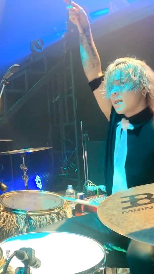 Tatsuya Amanoのインスタグラム：「Live at Spectacle Streaming Show ZERO﻿ ﻿ 8月4日までYouTubeに配信アーカイブが残っているみたいなので是非！﻿ ﻿ #sjcdrums﻿ #meinlcymbals﻿ #evansdrumhead﻿ #promarkdrumsticks﻿ #gopro﻿ #drumcam﻿ #シャチzero」