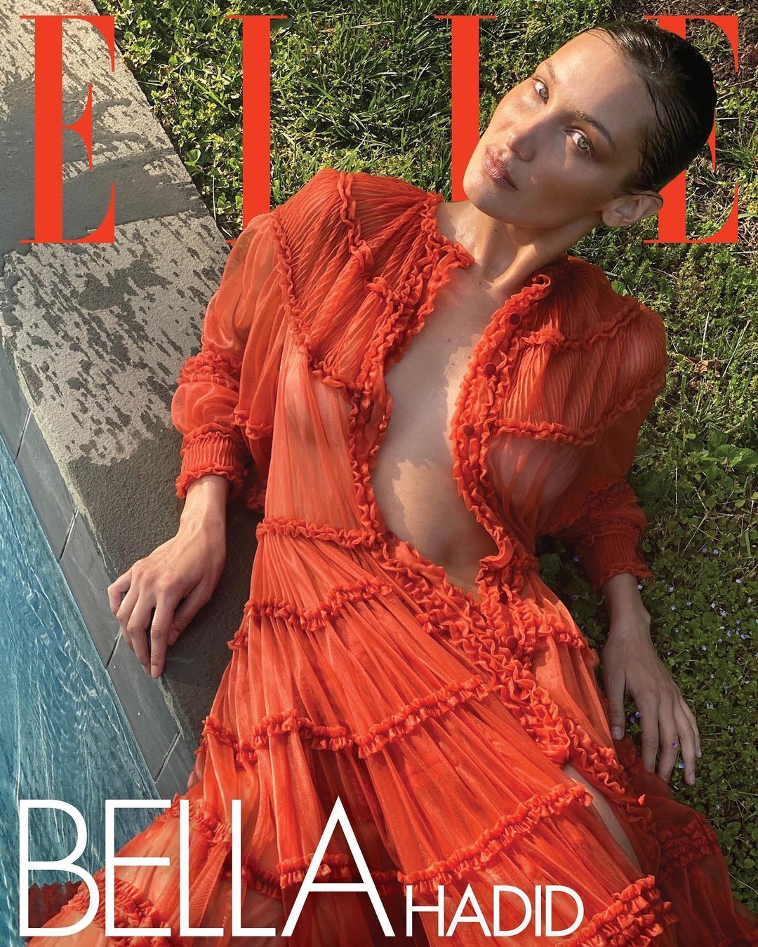 ELLE Magazineさんのインスタグラム写真 - (ELLE MagazineInstagram)「For our August digital issue, ELLE chose the theme “Friends and Family” to celebrate the bonds that bring us together. In our cover story, we glimpse a whole new side of @bellahadid, seen through the lens of her sister, @gigihadid. Hadid, who has been spending time on the family farm, has used the quarantine to reevaluate her priorities. For her, that includes family, spirituality, and raising awareness around the Black Lives Matter movement. “I have so much responsibility to use my platform for good, especially as I get older,” she tells us. “I want young girls and boys to know that it is okay to use your voice and demand justice for what is important to you.” Link in bio for the full cover story.  ELLE August 2020: Editor-in-Chief: @Ninagarcia⁣ Talent: @bellahadid⁣ Photographer: @gigihadid⁣ Creative Director: Stephen Gan⁣ Writer: @niquepeeks⁣ Stylist: @alexwhiteedits⁣ Special thanks: @yolanda.hadid」8月3日 21時22分 - elleusa