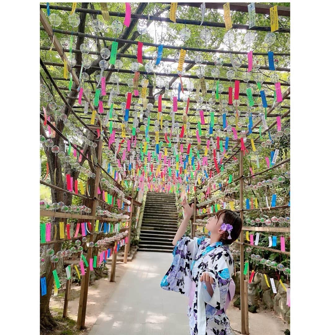 asamiのインスタグラム：「久々に浴衣きて風鈴の音聞いてきた❤   #浴衣 #風鈴 #紫陽花終わってた  #娘とデート  #シングルマザー  #福岡 #🐸 #ポートレート」