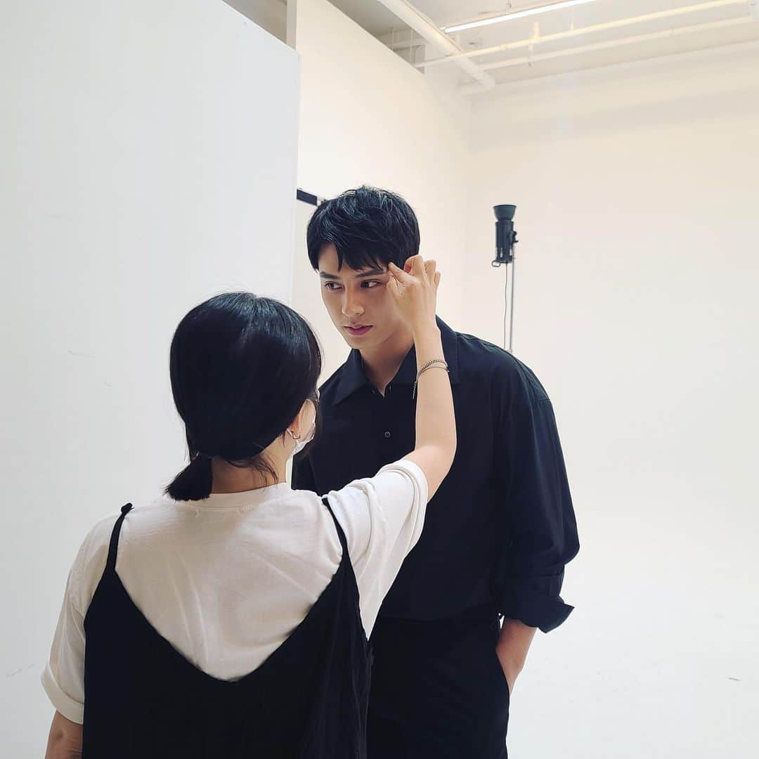 のインスタグラム：「Day1」