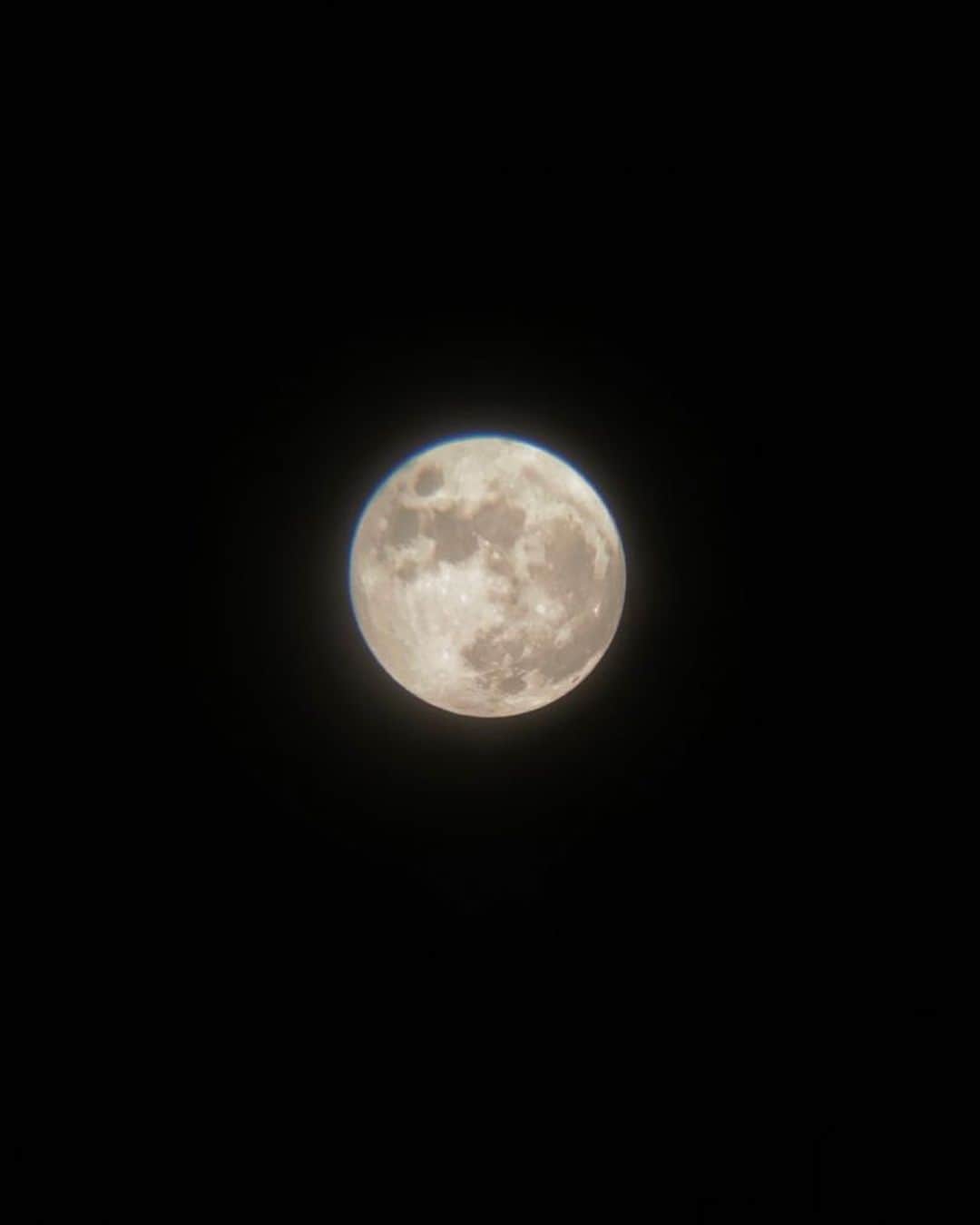 福田沙紀さんのインスタグラム写真 - (福田沙紀Instagram)「天体望遠鏡🔭でお月様見たよ  #スタージェンムーン」8月3日 21時45分 - sakifukuda_official