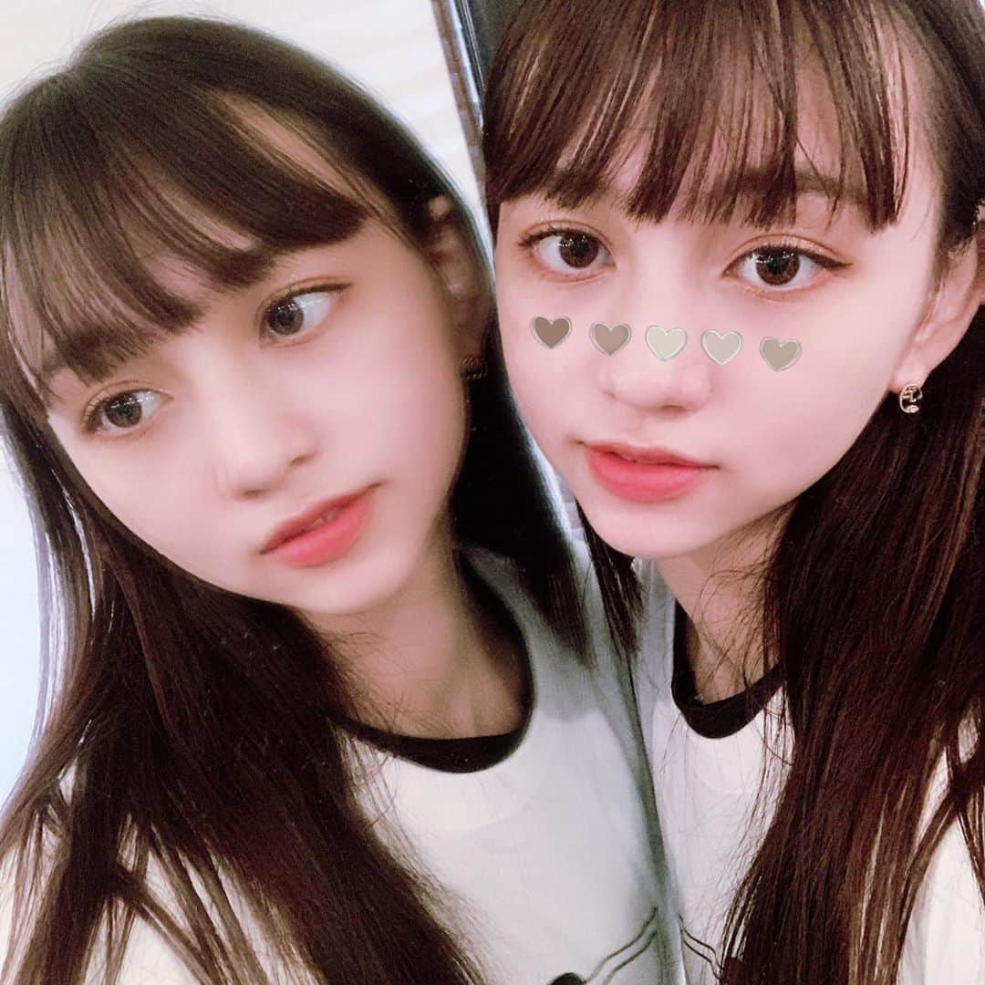 長谷川美月さんのインスタグラム写真 - (長谷川美月Instagram)「🤍🤎🤍🤎 . . . みんな元気か〜〜〜い？ 最近ストーリーで私の夏日記始まってるの 皆さんお気づきですか？🌻 夏休み中は更新していくねプププ . . #mirror」8月3日 22時20分 - mxx.____29