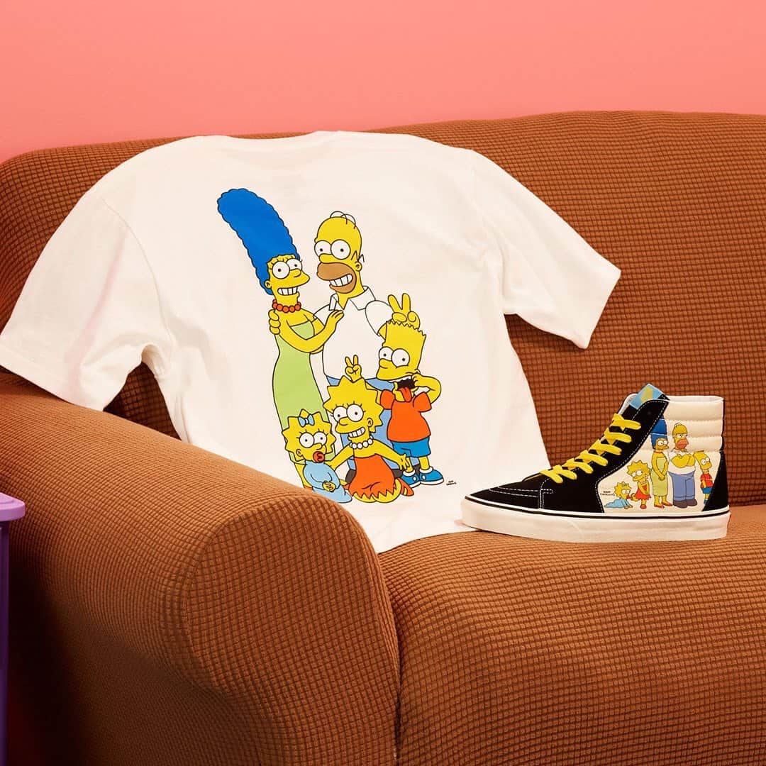 HYPEBEASTさんのインスタグラム写真 - (HYPEBEASTInstagram)「@hypebeastkicks: @thesimpsons and @vans have reunited to celebrate 30 years of the iconic cartoon with a range of footwear, apparel, and accessories. The pieces in the capsule feature all five Simpsons family members, as well as some other notable favorites and consist of the Sk8-Hi silhouette, Chukka Pro, Slip-On, and more. The full collection is set to release on August 7 via Vans' webstore. Which is your favorite 'Simpsons' episode?⁠⠀ Photo: Vans⁠」8月3日 23時16分 - hypebeast