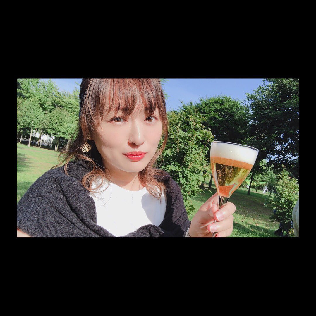 脇田唯さんのインスタグラム写真 - (脇田唯Instagram)「🍺 乾杯」8月3日 23時25分 - post_yui