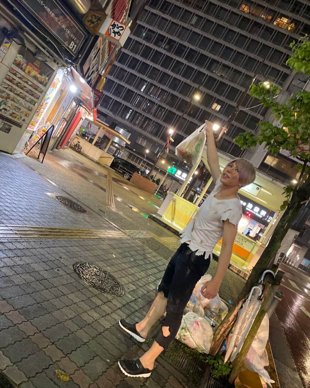 歌広場淳さんのインスタグラム写真 - (歌広場淳Instagram)「ウーパーイーツ😂😂😂」8月3日 23時28分 - uta830jun