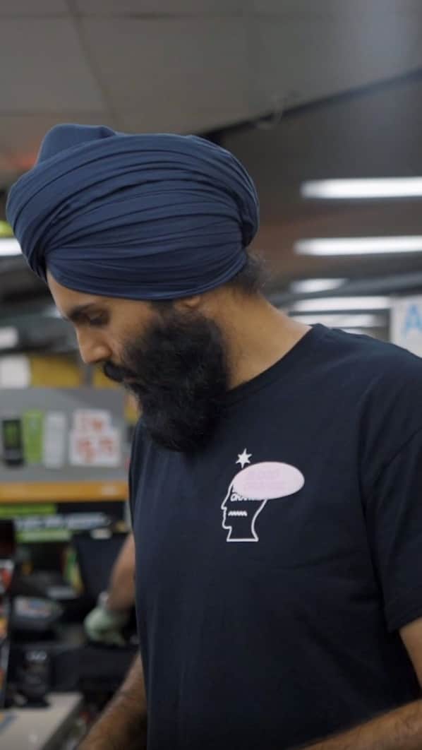 Grace Bonneyのインスタグラム：「A short film by Jagmeet Singh @hoodinididit - please see his feed for more information. From Jagmeet, “This is a very small attempt by me to put things in perspective. My community members operate the same kinds of convenience, corner and grocery stores that acted as the backdrop to the scene of George Floyd’s murder. We have succeeded as entrepreneurs but have failed to understand the cost of that success, both for ourselves and more significantly to our fellow Black Americans.” See more at @hoodinididit」