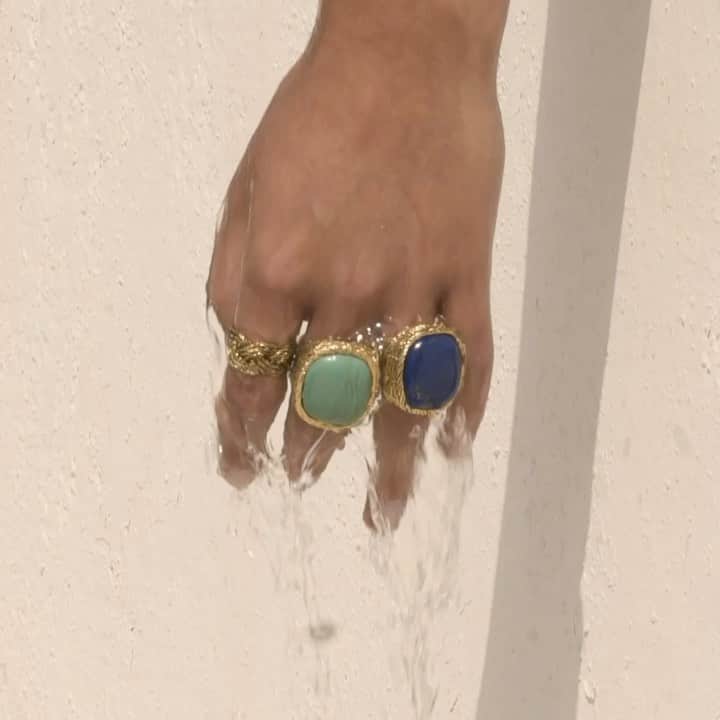オーレリービダマンのインスタグラム：「Holiday mood 💦 #miki #summerwithaureliebidermann」