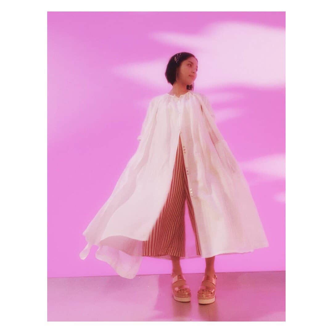 城南海さんのインスタグラム写真 - (城南海Instagram)「August 3,2020  #城南海 #月刊城南海  #kizukiminami #minamikizuki #singer #music #japan #tokyo #photooftheday #shotoniphone #fashion #makeup #instagood #summer #pink #white #onepiece #girl #sunset #akoloni #perlagione #arbel_shushu #lizipress  @Pharaoh_atelier @la_perle_dorient_kobe @arbel_shushu @lizipress photo&haimake @cat_rinu」8月3日 23時57分 - kizukiminami