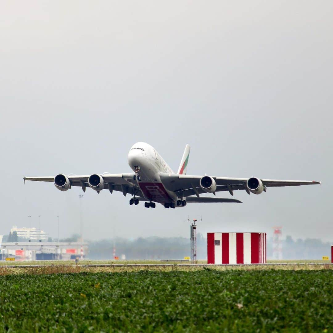 エミレーツ航空さんのインスタグラム写真 - (エミレーツ航空Instagram)「We will deploy our flagship @Airbus A380 to Guangzhou starting from 8 August 2020.   Our iconic double-decker aircraft also returned to Amsterdam and Cairo on 1 August resuming commercial services for the first time since March.   We look forward to gradually expand the A380’s deployment to more destinations in line with customer demand.   ✈️ The Emirates A380 now serves 5 cities ✈️ Twice daily to @Heathrow_Airport ✈️ Daily to @Schiphol and @ParisAeroport ✈️ Four times a week to Cairo ✈️ Once a week to Guangzhou  Images credit: @matdouhaire @j3f.aviation @spson_photography @airplanesbygwen @dutch_aviationfreaks」8月4日 0時01分 - emirates