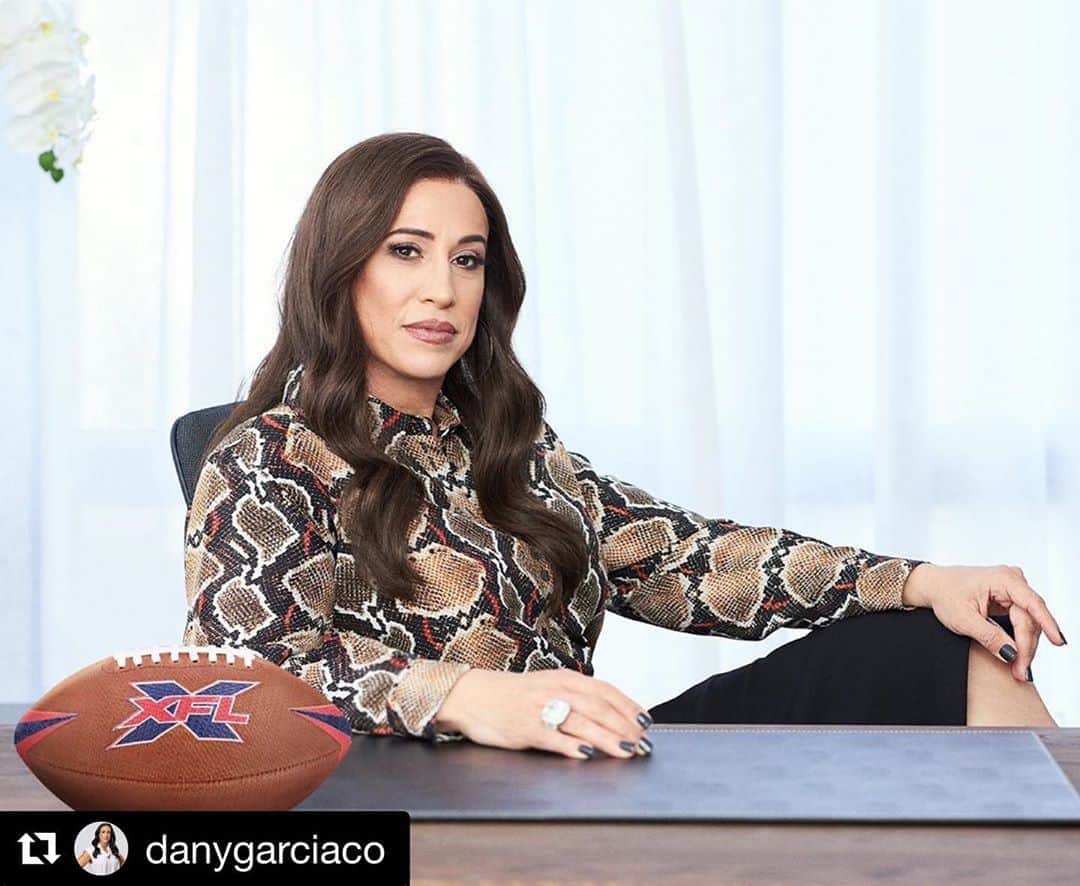 Phil Heathさんのインスタグラム写真 - (Phil HeathInstagram)「Usually people can’t stand Mondays, well I think @danygarciaco Monday is looking pretty freakin awesome! Congrats to my Manager Dany along with @therock and team making history today purchasing the @xfl. The positive momentum created is simply relentless and I can’t wait to witness more soon. #ProudMoment #IconMoments #TheFutureIsBright #XFL #redbirdcapital #FirstWomanToEverDoIt #Owner」8月4日 0時13分 - philheath