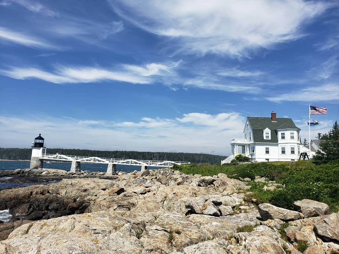 ウィリー・ガーソンさんのインスタグラム写真 - (ウィリー・ガーソンInstagram)「Marshall Point Lighthouse!!」8月4日 1時00分 - willie.garson