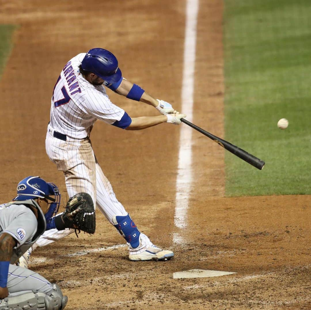 シカゴ・カブスさんのインスタグラム写真 - (シカゴ・カブスInstagram)「Leadoff man shows some pop.」8月4日 11時52分 - cubs