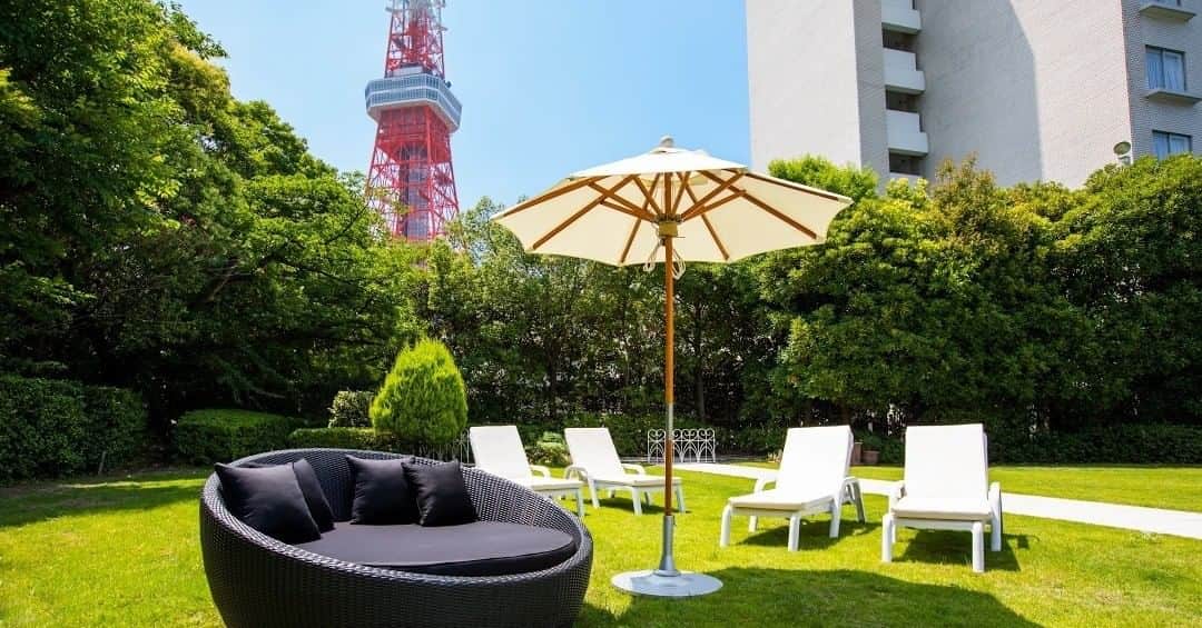 東京プリンスホテルさんのインスタグラム写真 - (東京プリンスホテルInstagram)「青空と東京タワーのコントラストを楽しみながら優雅なプールタイム。⁣ 今年のガーデンプールはホテルにゆったりステイしてお楽しみください！⁣ ⁣ ステイプランのご予約はプロフィール欄の東京プリンスホテルWebサイトからご覧いただけます。⁣ ⁣ Enjoy some elegant time in the pool while enjoying the contrast between the blue sky and Tokyo Tower.⁣ Enjoy this year's garden pool during a relaxed stay at the hotel!⁣ ⁣ ⁣ Share your own images with tagging by @tokyoprincehotel⁣ —————————————————————⁣ #東京プリンスホテル #tokyoprincehotel⁣ #プリンスホテル #princehotel⁣ ⁣ #日本 #JAPAN #東京 #tokyo⁣ ⁣ #travel #trip #travelgram #traveling #hotel #東京タワー #tokyotower #gardenpool」8月4日 12時05分 - tokyoprincehotel