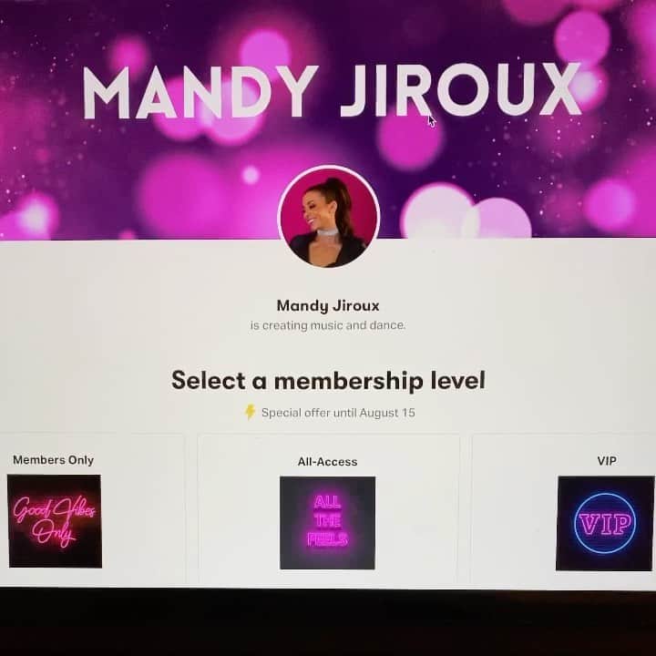 マンディー・ジルーのインスタグラム：「Hi guys! My Patreon has officially launched! 🥳 #LinkInBio - & if you sign up before August 15th, then I’ll be offering you 1 free extra dance class 😊💃🏻 ⁣⁣ ⁣⁣ Thank you to everyone who has signed up so far. Some of the sweetest people ever! 💖⁣ ⁣ PATREON MEMBERSHIP LEVELS⁣ ⁣ $3 PER MONTH⁣ *Discord Community - Chat with me!⁣ *Early access to YouTube videos and new music⁣ *Exclusive BTS videos and pictures⁣ *Positive message from me - start each month with the right intention and positivity :)⁣ ⁣ $12 PER MONTH⁣ *Dance tutorials and routines you won’t get on YouTube.⁣ *Exclusive Surprises - could be an extra dance class with a special guest teacher, new music, or more!⁣ *Monthly Virtual Dance Class - beginner/intermediate⁣ *Live Q&A hangouts⁣ *Everything in previous tier⁣ ⁣ $30 PER MONTH⁣ *Shoutouts on my Instagram or YouTube videos⁣ *2 Monthly Virtual Dance Classes- beginner/intermediate⁣ *Everything in the previous tiers⁣ ⁣ $80 PER MONTH⁣ *1 Monthly Private Virtual Dance Class- one on one time with me!⁣ *Everything in previous tiers」