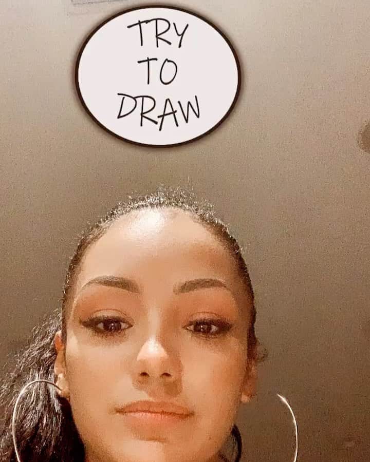 メラニー・イグレシアスのインスタグラム：「I wouldn’t have called it a huge mistake... js 💀」
