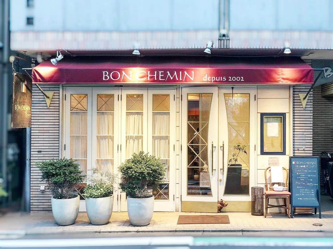 能美黎子のグルメインスタ