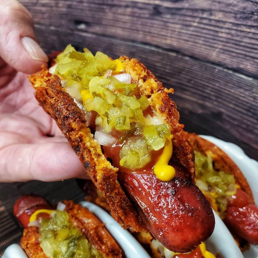 Flavorgod Seasoningsさんのインスタグラム写真 - (Flavorgod SeasoningsInstagram)「@ketobrawn Chaffle Dogs !!!! ⠀⁠ -⁠ Seasoned with #flavorgod Ketchup Seasoning⁠ -⁠ Add delicious flavors to your meals!⬇️⁠ Click link in the bio -> @flavorgod  www.flavorgod.com⁠ -⁠ "Lots going on today, we just fried up some all beef dogs in the old cast iron. Made some chaffles with @flavorgod Ketchup seasoning mixed into the batter. Cut them across to make em thin and voila !!! Chaffle dog bun !!!"⁠ -⁠ Flavor God Seasonings are:⁠ 💥ZERO CALORIES PER SERVING⁠ 🔥0 SUGAR PER SERVING ⁠ 💥GLUTEN FREE⁠ 🔥KETO FRIENDLY⁠ 💥PALEO FRIENDLY⁠ -⁠ #food #foodie #flavorgod #seasonings #glutenfree #mealprep #seasonings #breakfast #lunch #dinner #yummy #delicious #foodporn」8月4日 8時01分 - flavorgod