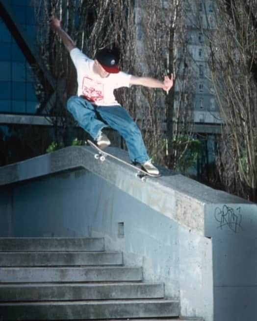 Vans Skateさんのインスタグラム写真 - (Vans SkateInstagram)「@JohnCardiel going switch at Hubba Hideout back in '93. Hope that helps you fire up this #MoreCardielMonday. For classic style with modern durability, hit up your local skate shop for the latest drop of our Pro Classic skate line. Learn more and find retailers at vans.com/proclassics 📷: @TobinYelland」8月4日 8時30分 - vansskate