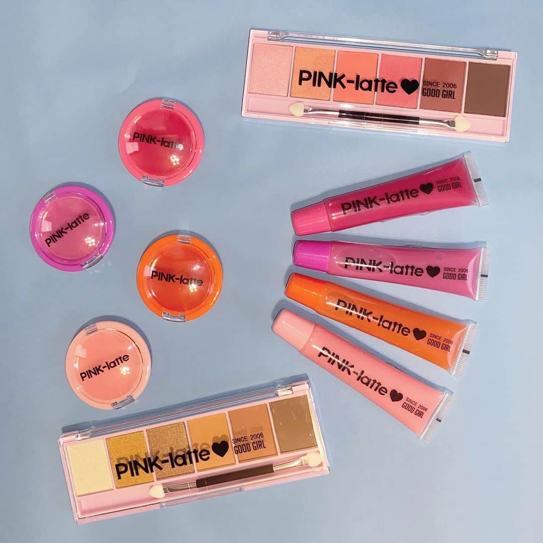 小林花南さんのインスタグラム写真 小林花南instagram Pink Latteコスメシリーズ第3弾 これまでのコスメシリーズにはなかったアイシャドウも登場です これを使ったメイクも紹介するので待ってて下さいね 是非 チェックしてみてねん