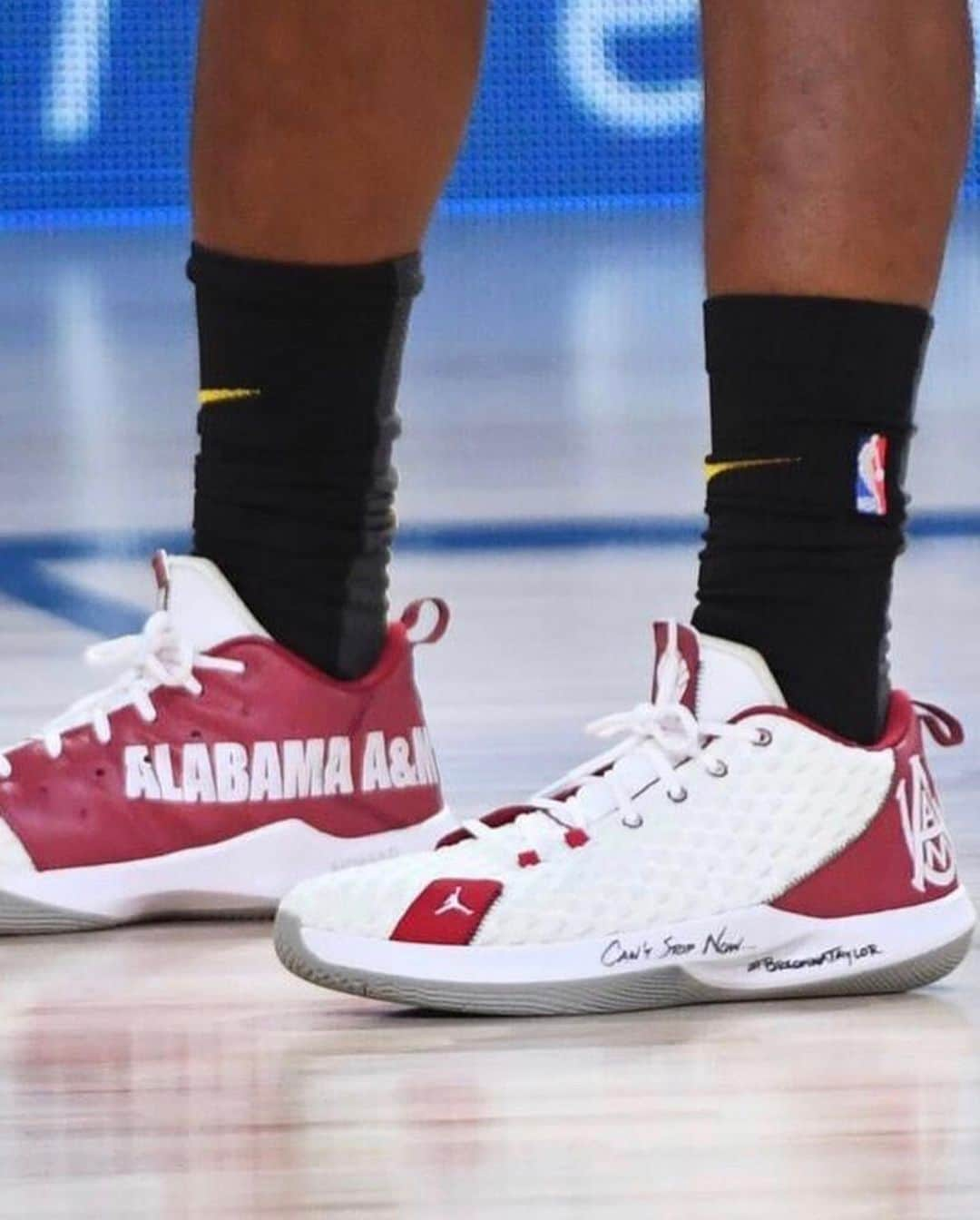 Nice Kicksさんのインスタグラム写真 - (Nice KicksInstagram)「@cp3 reppin’ #HBCU Alabama A&M University on his Jordan CP3.XII. 📸: @nbakicks/@gwephoto」8月4日 9時52分 - nicekicks