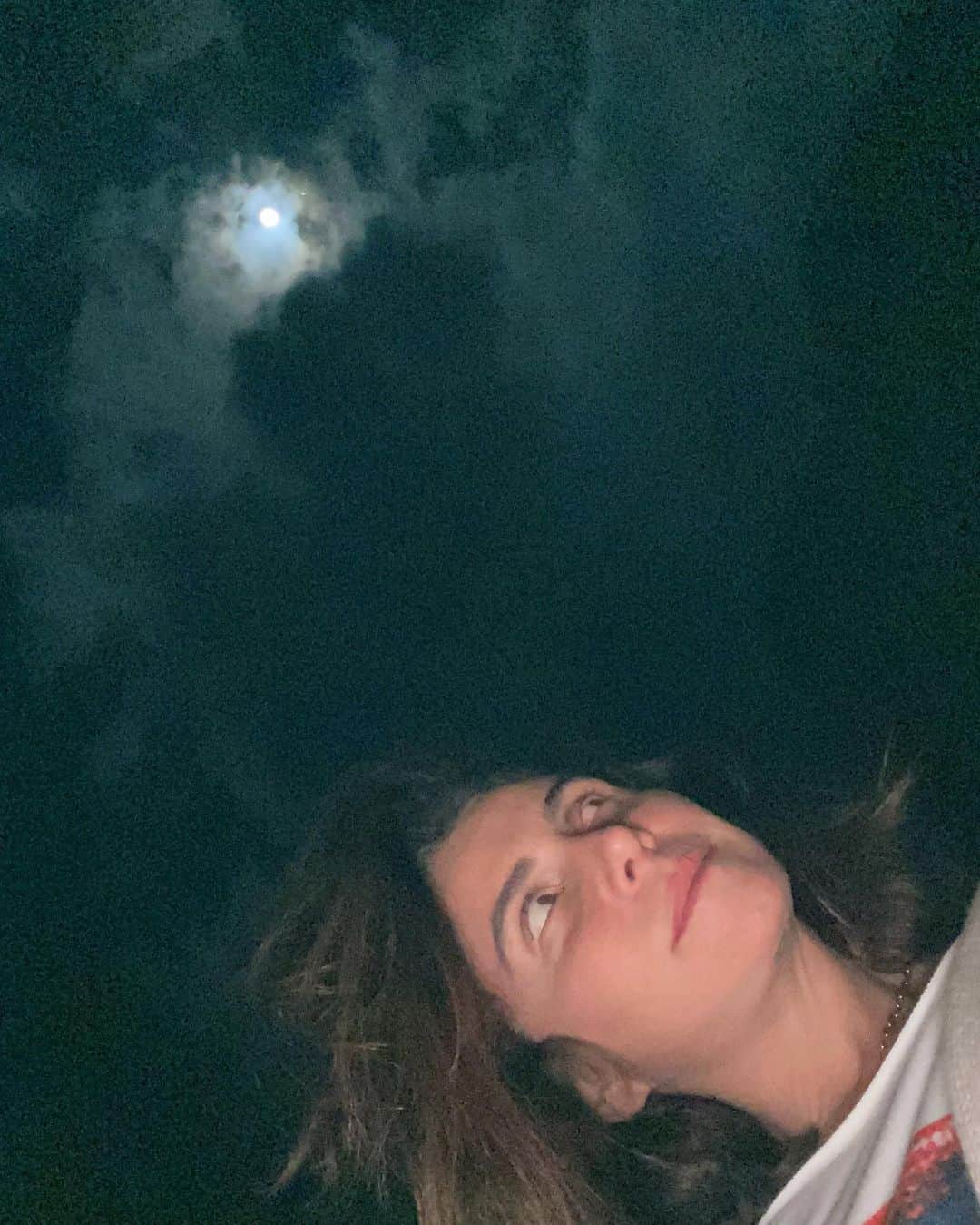 Giovanna Antonelliさんのインスタグラム写真 - (Giovanna AntonelliInstagram)「#banhodelua🌙」8月4日 9時48分 - giovannaantonelli