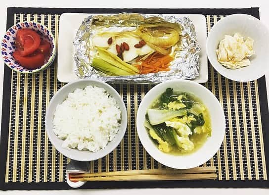 千眼美子さんのインスタグラム写真 - (千眼美子Instagram)「・ いつかの自炊。 🍚 #the炊 #自炊 #千眼美子公式ブログ #ごはん #夕飯 #魚 #お好み焼き  #そうめん  #明太子」8月4日 10時31分 - yoshiko_sengen