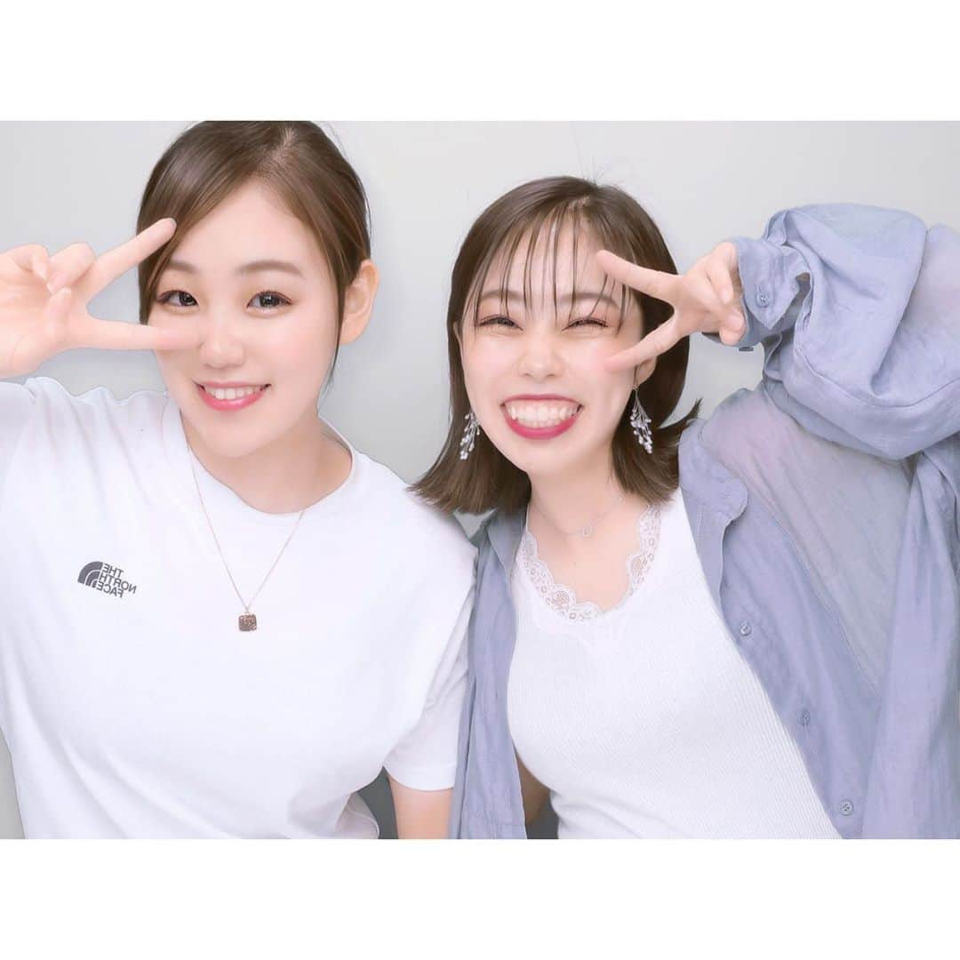 白井璃緒さんのインスタグラム写真 - (白井璃緒Instagram)「高校3年間同じクラス👯‍♀️ #宝塚東高等学校 #総合健康類型」8月4日 20時48分 - rio_shirai