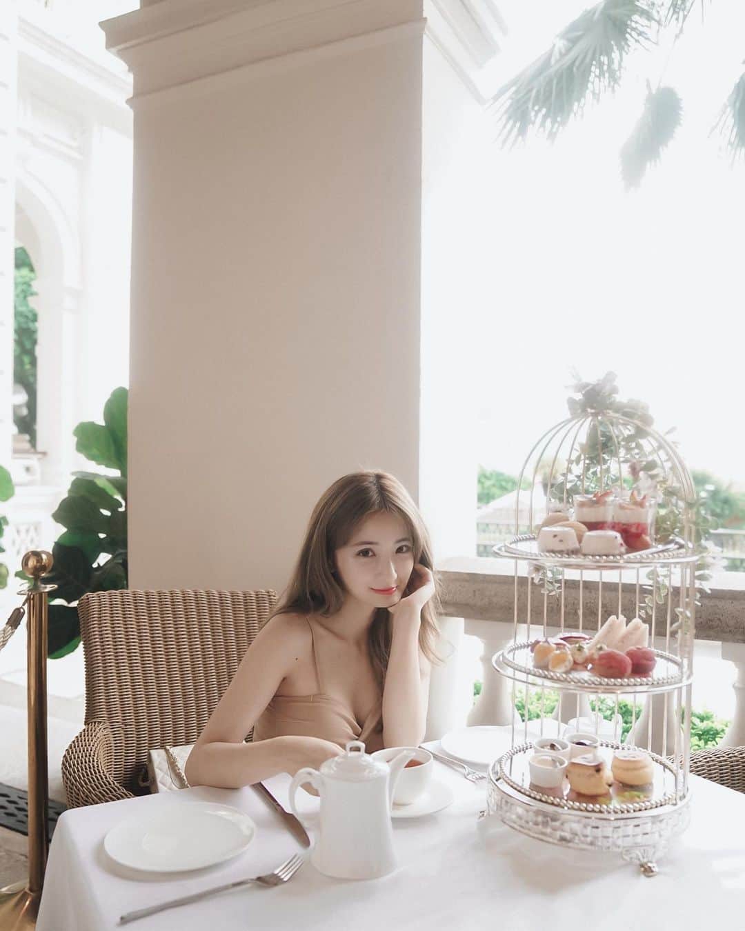 Giann Chanのインスタグラム：「又係時候Po舊相。  #久違hitea #Afternoonteahk」