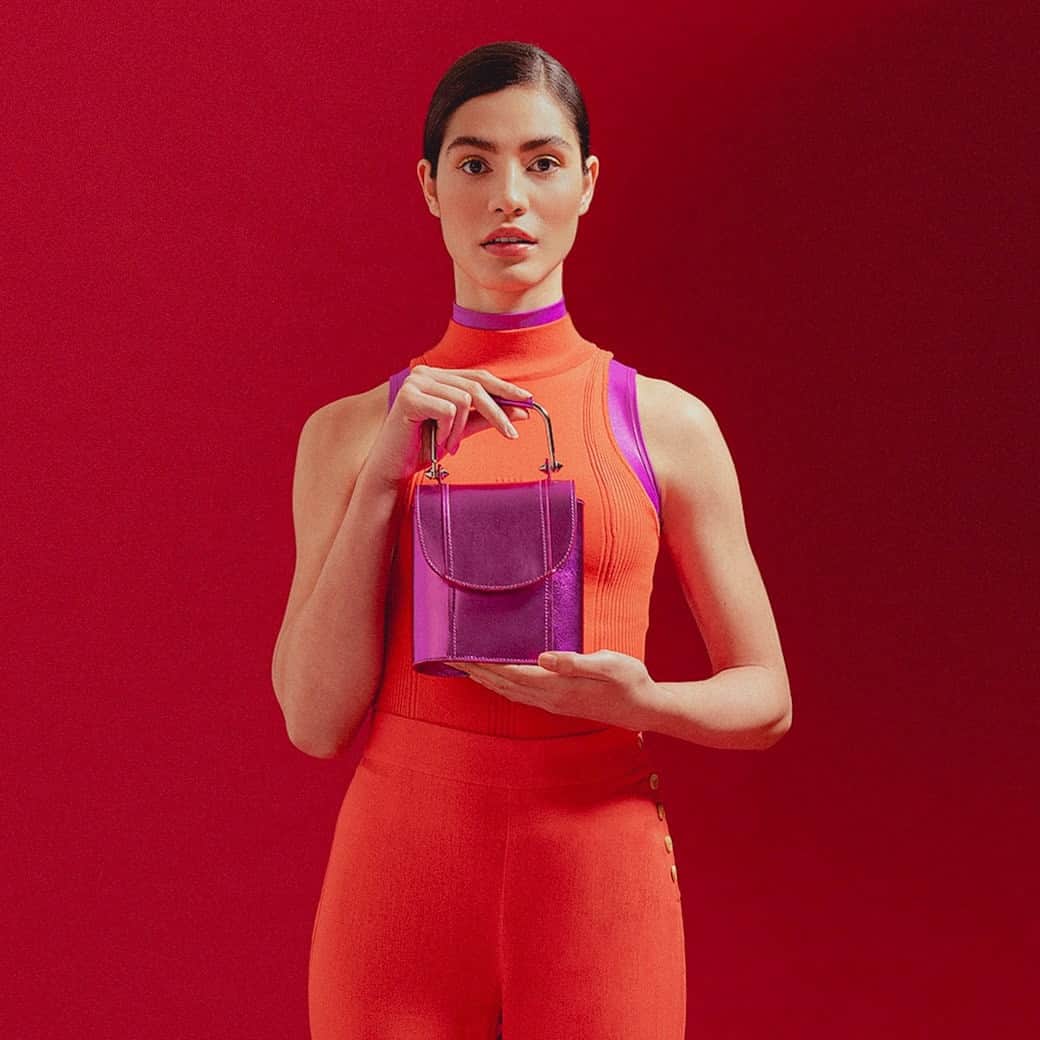 Schutzのインスタグラム：「NEW CRUSH - NEW COLORS ❤️ #newin #schutzcrush」