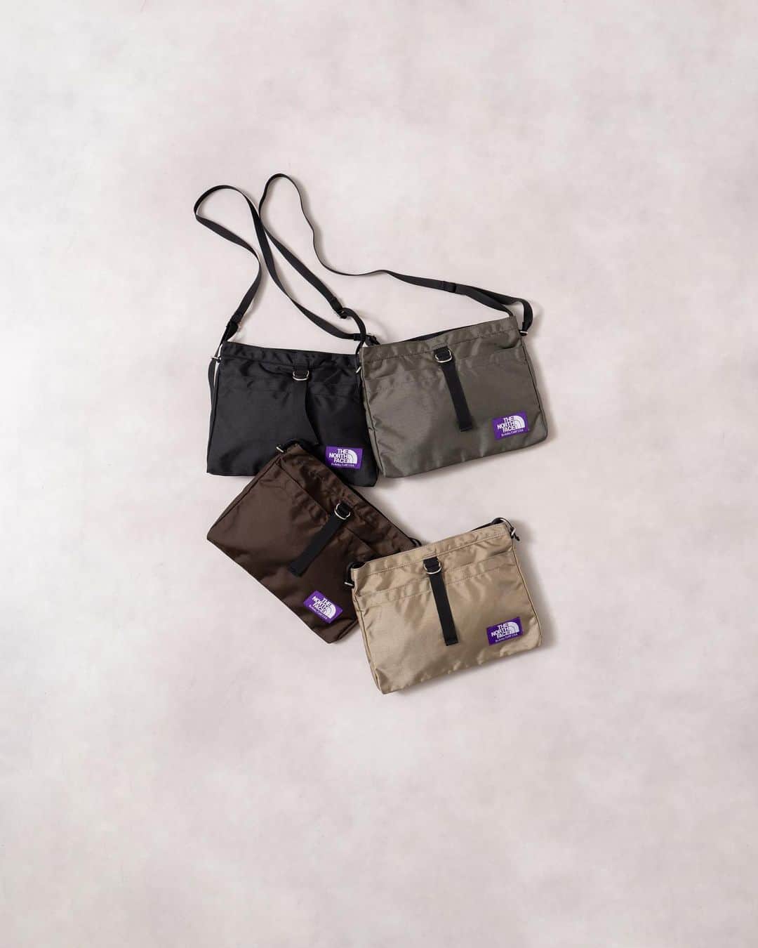 のインスタグラム：「【THE NORTH FACE PURPLE LABEL】﻿ - Small Shoulder Bag -﻿ ﻿ 糸によるランダムな陰影が特徴のナイロンオックス生地を使ったスモールショルダーバッグ。﻿ ダブルDカンストラップのディテールを盛り込んだ形が特徴的です。﻿ ﻿ 出し入れしやすいように口元はドットボタン仕様、内側にはファスナー付きのポケットがついています。﻿ ﻿ 余ったストラップ先は両サイドの金具に通す事で固定できるのでストレスなくご愛用いただけます。﻿ ﻿ ﻿ ﻿ Bag : 【THE NORTH FACE PURPLE LABEL】¥4,900+tax﻿ No : 20092310002230﻿ ﻿ ﻿ ﻿ ﻿ ﻿ ﻿ ﻿ ﻿ ﻿ ﻿ ﻿ ﻿ ﻿ ﻿ ﻿ #edifice #thenorthface #thenorthfacepurplelabel #2020aw #mensbag #newmodel #nylonbag #shoulderbag #tnf #genderless #unisex #menswear #mensfashion #mensstyle #shoulderbag #totebag #naturalcolor #menwithclass #menwithstyle #menscoordinate #エディフィス #ノースフェイス #ショルダーバッグ #ナイロンバッグ #ユニセックス #男女兼用 #ノースフェイスパープルレーベル」