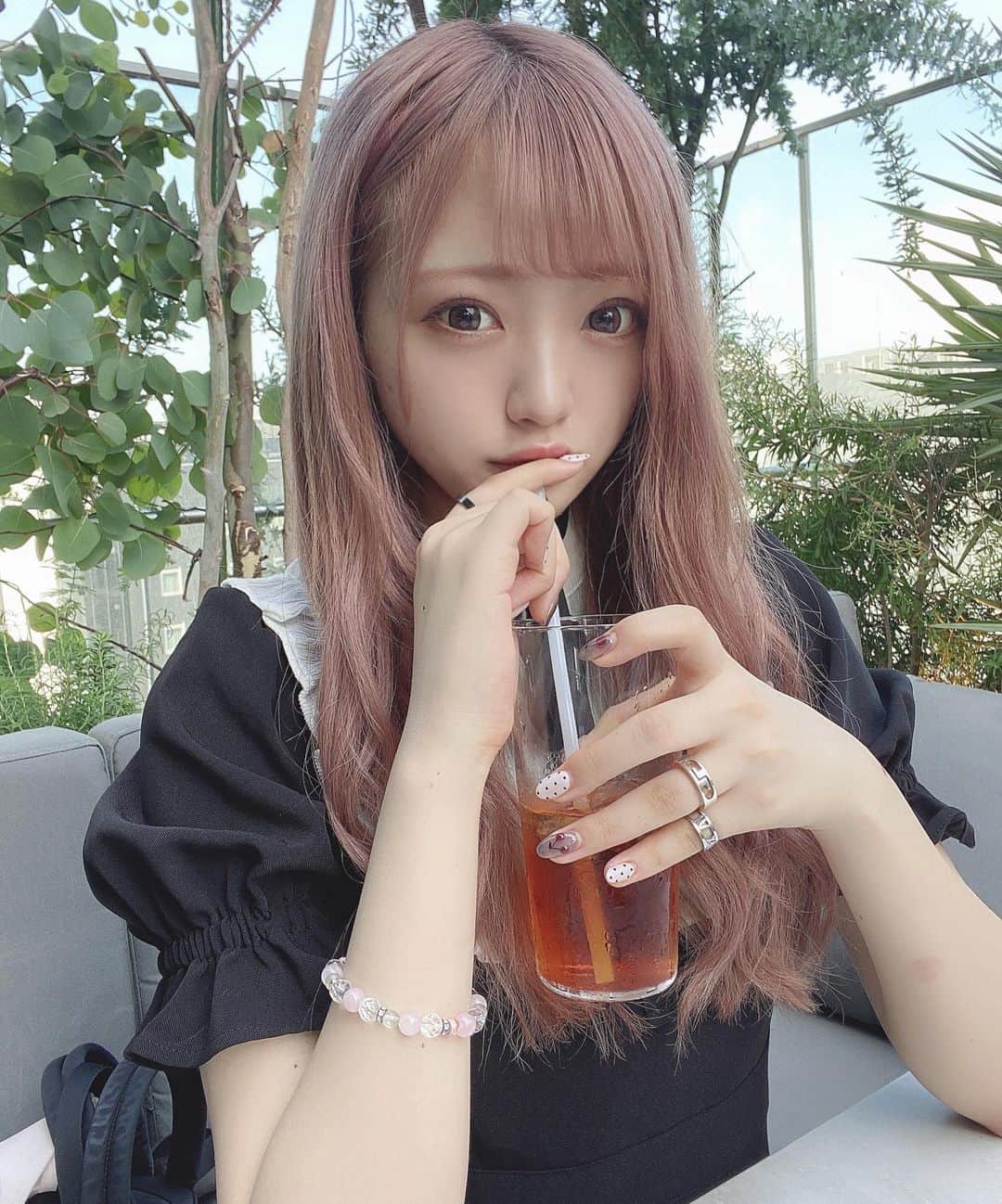 小林莉奈のグルメインスタ