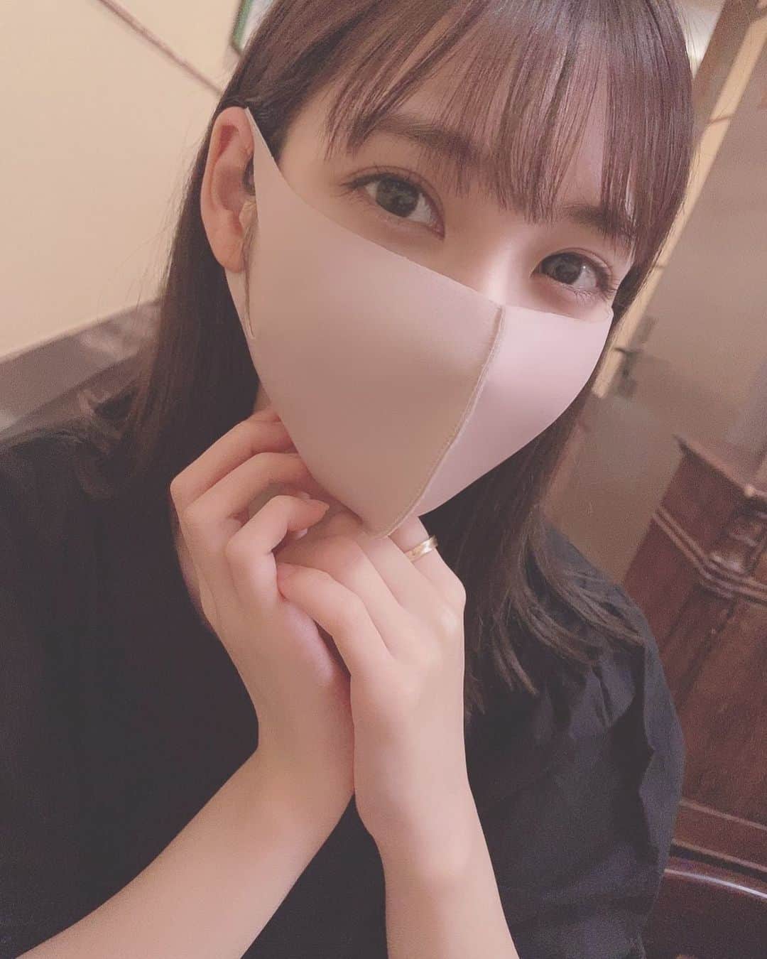 松岡菜摘のインスタグラム：「. . スナイデルの かわいいマスク😷 . #snidel #スナイデル」