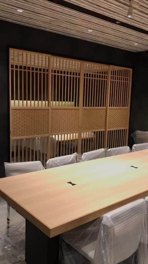 安藤成子のインスタグラム：「日比谷のOKUROJIに9月OPEN予定の新店舗 『そうめん　そそそ　〜その先へ〜』 『和菓子　楚々』 の先行店内ツアー🤫㊙️❤️」