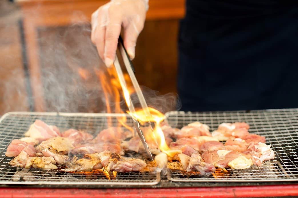 THE LUIGANS Spa&Resortさんのインスタグラム写真 - (THE LUIGANS Spa&ResortInstagram)「*﻿ 『RESORT TERRACE BBQ』﻿ 今年のルイガンズのBBQは、最高の焼き加減を知り尽くしたプロの料理人がすべて焼きあげて提供する、『焼き師付きプラン』も登場！﻿ 通常の金額＋1000円でご利用いただけます。﻿ いつもとは一味違った贅沢な時間を過ごしてみてはいかがですか？﻿ ﻿  *大人20名様以上で福岡市内近郊まで無料送迎プランもご用意しております﻿ ﻿ _________________________﻿ ◆詳細・ご予約﻿ プロフィールのURLより﻿ ◆お問い合わせ・ご予約﻿ 092-603-2590 instagramのDM﻿ 公式LINE(ハイライトよりご登録いただけます)﻿ luigans@plandosee.co.jp﻿  #bbq #luigans #theluigans」8月4日 15時45分 - theluigans